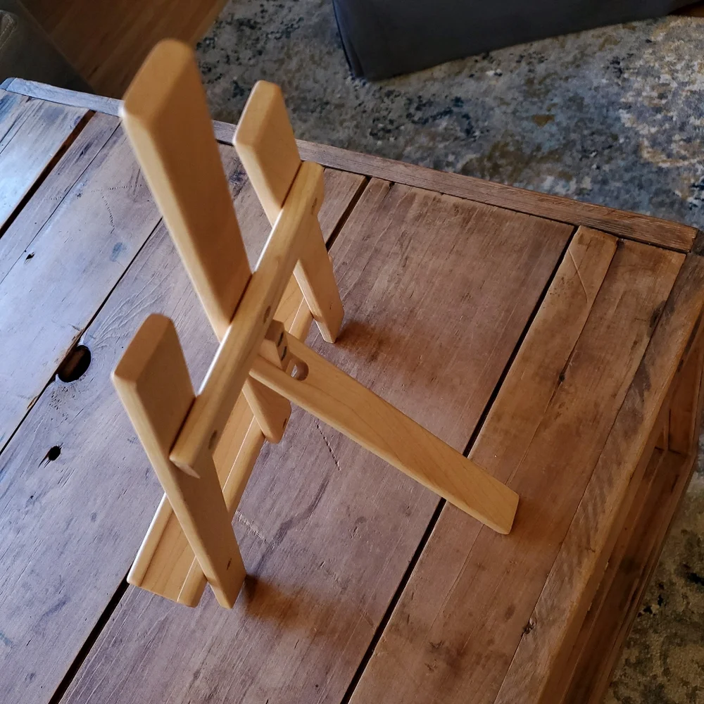 Pottery Barn Wooden Photo Display Easel